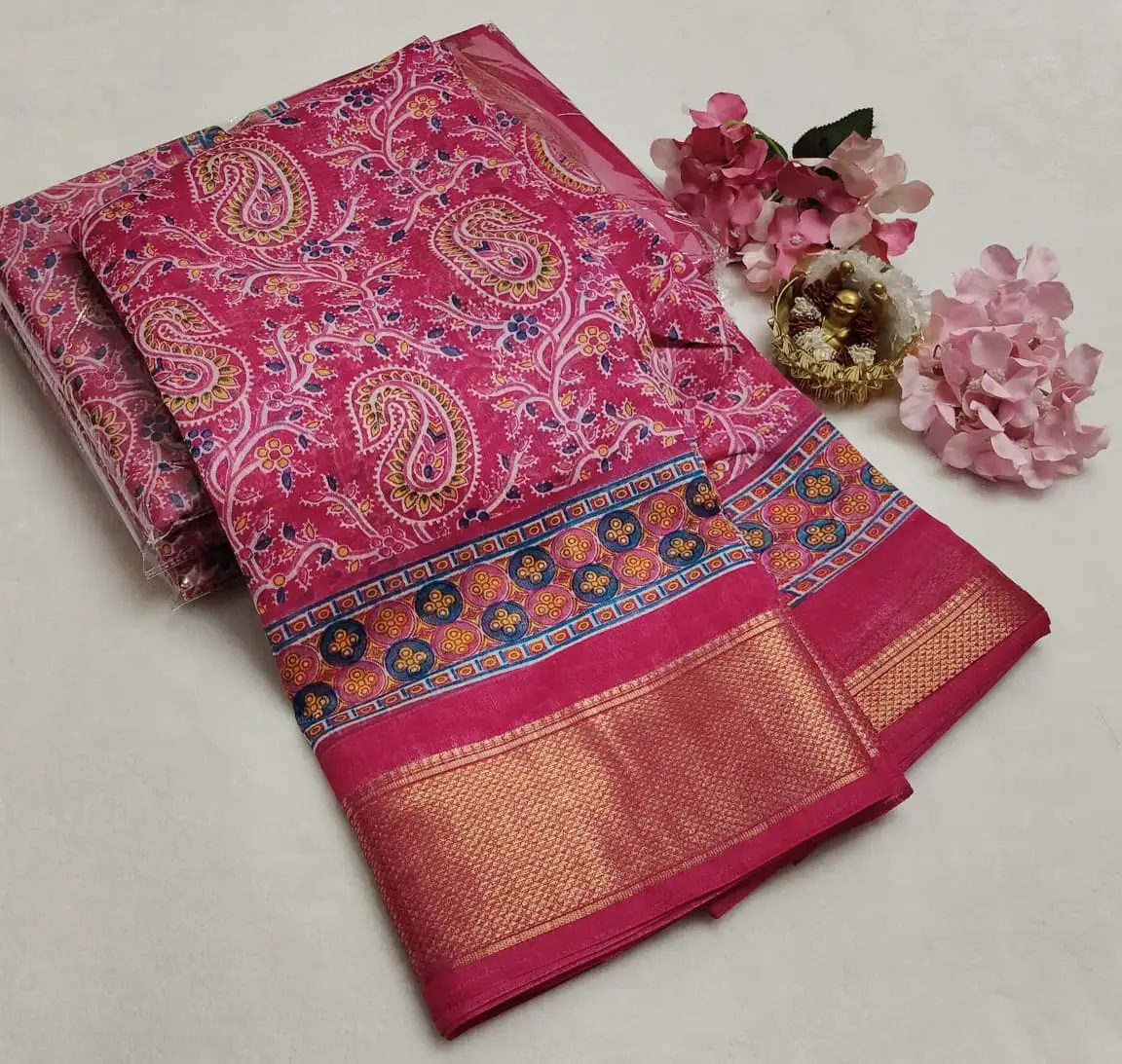 Paisley Jaal Floral Border Dolla Cotton Saree
